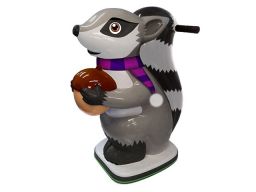 Помощник фигуриста Енот